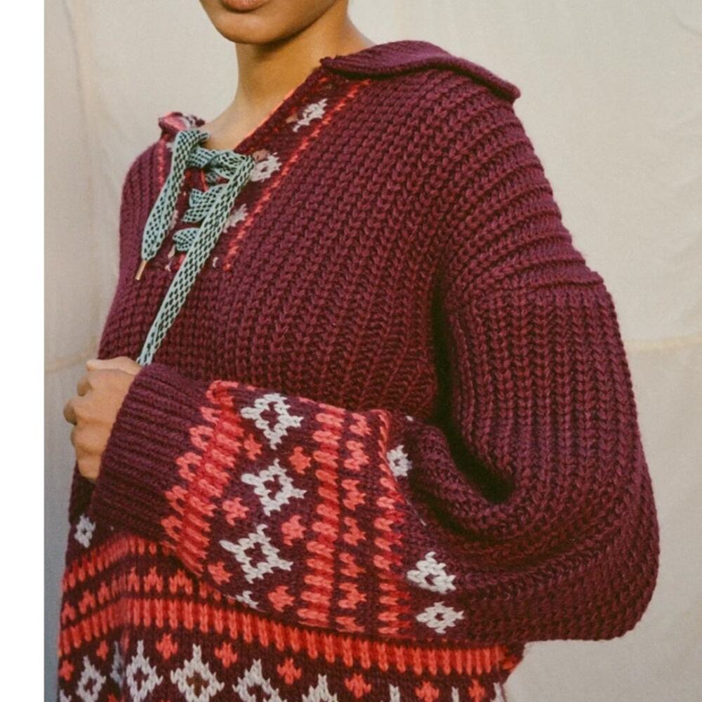 Kimchi Blue Scout Sweater Womens Medium Burgundy Chunky Oversized Lace Up Comfy